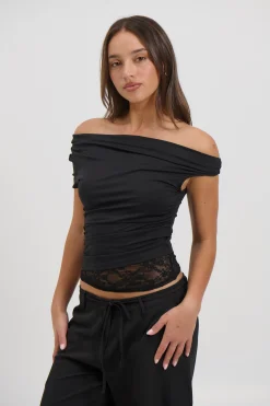 Belle Lace Top Black